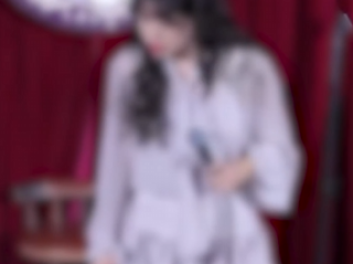 男子当众猥亵脱口秀女演员 现场观众拍摄视频并报警 被拘留十日!