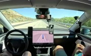 网红自驾特斯拉FSD横跨美国！只跑了93公里就撞车 尴尬了！