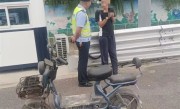 15岁山东小伙骑电动自行车欲赴广州会网友 刚上高速被拦截！