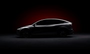 大六座来了！特斯拉Model Y L外观正式公布：预估售价40万 尾标亮了！